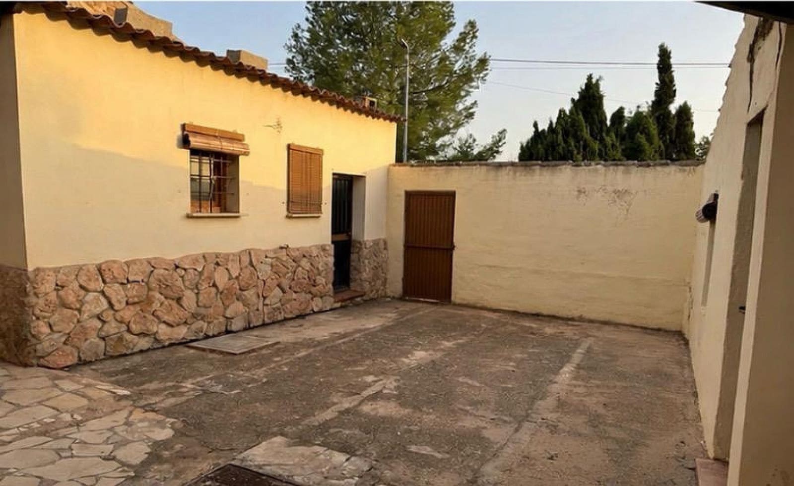 Townhouse for sale in Pinoso, Alicante photo 5