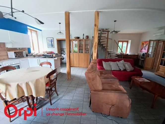 House for Sale photo 3