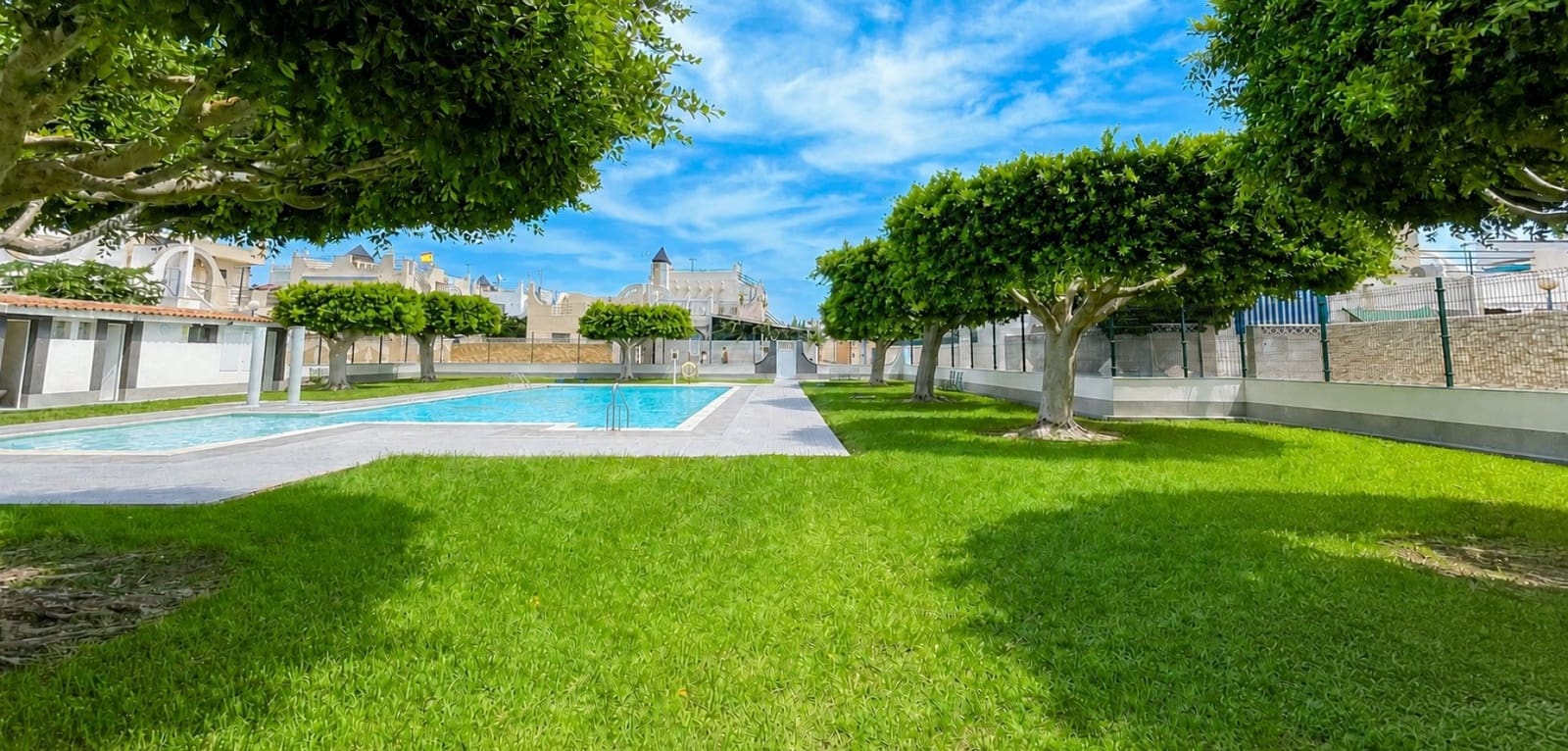 Townhouse for sale in El Chaparral - La Siesta - La Torreta, Torrevieja, Alicante photo 3