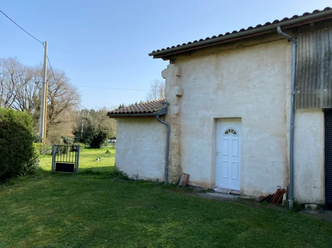 St Christoly House with Apartment on over One Hectare photo 2