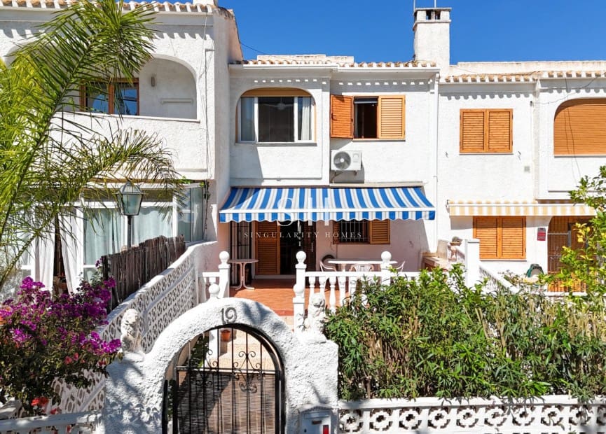 Bungalow for sale in Playa Flamenca, Orihuela, Alicante