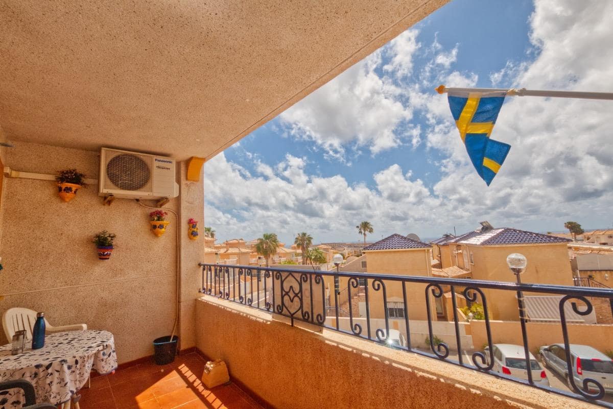 Apartment for sale in Los Altos, Alicante photo 4