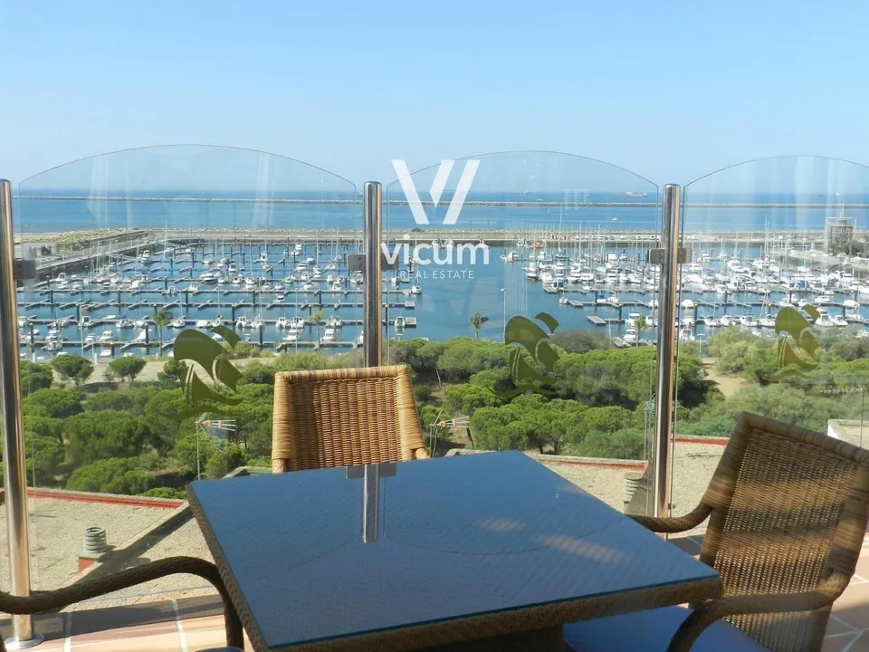 Vicum Real Estate photo 2