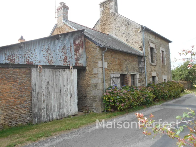 Perfectly Located for Privacy Yet on the Edge of a Village. Spacious Family Home Constructed in Stone with Large Garden,…