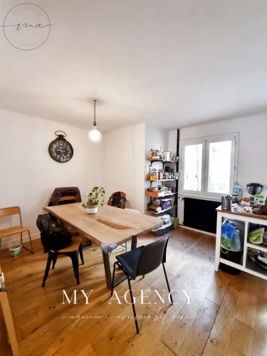 Caux, Village House with Intimate Patio, Terrace and Garage