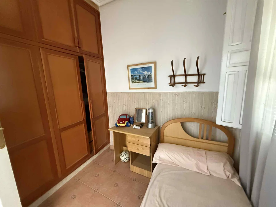 Bungalow in Almoradi, Alicante province photo 4