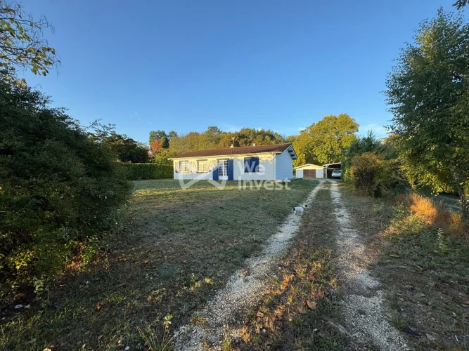 Saillans Family Home photo 3