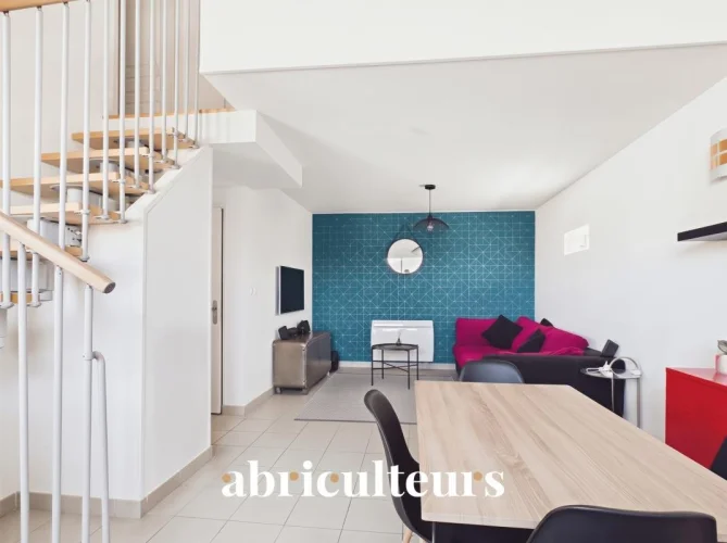 64 m² T3 Duplex, Parc De L'ermitage, 2 Bedrooms for Sale in Le Bouscat (33110) photo 4