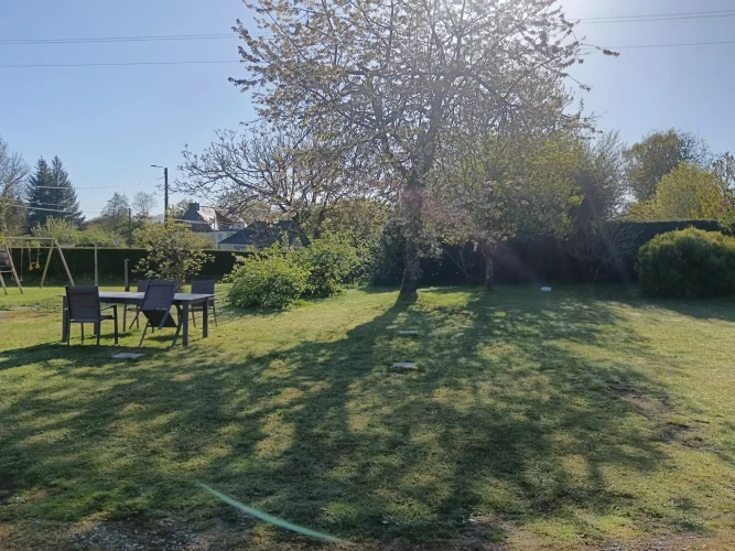 Renovated 3-Bed House with Stone Longère to Renovate for Gîte Potential, Saint-Aignan photo 2