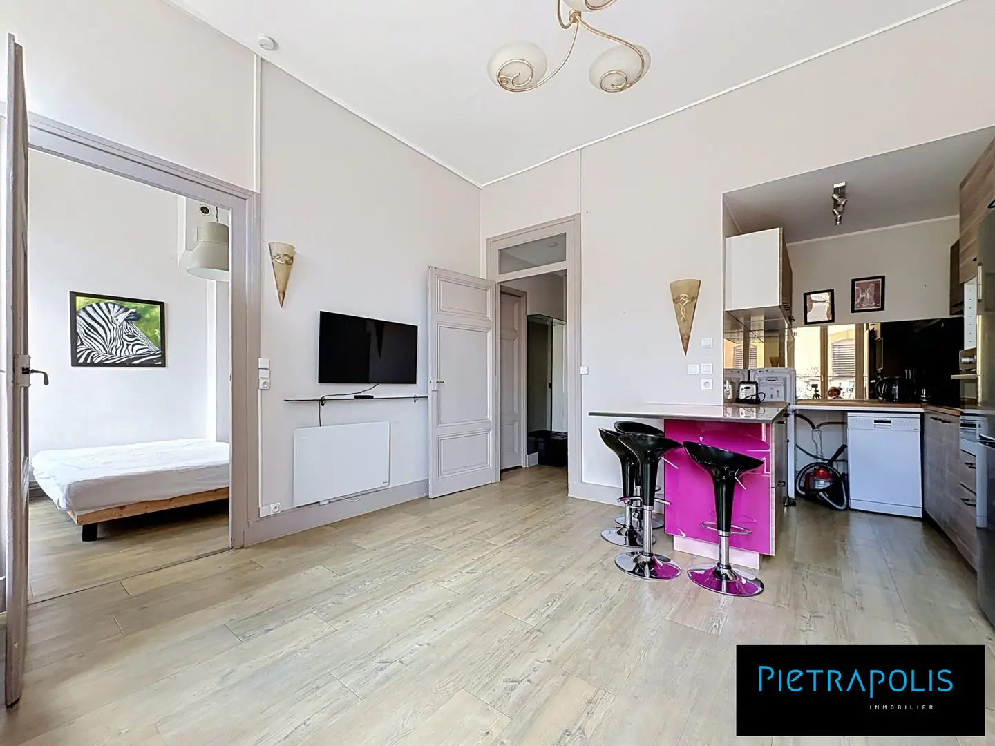 Apartment for sale in Lyon 2ème arrondissement — 2 bedrooms, 47 m² photo 5