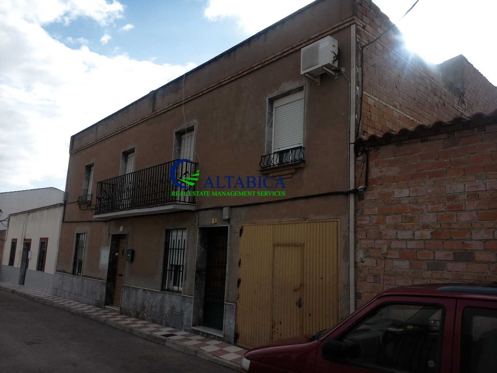 Villa for sale in Guarromán, Jaén