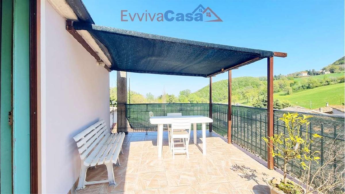 3 bedrooms semi-detached house, 119 m² Cingoli, Macerata (province)