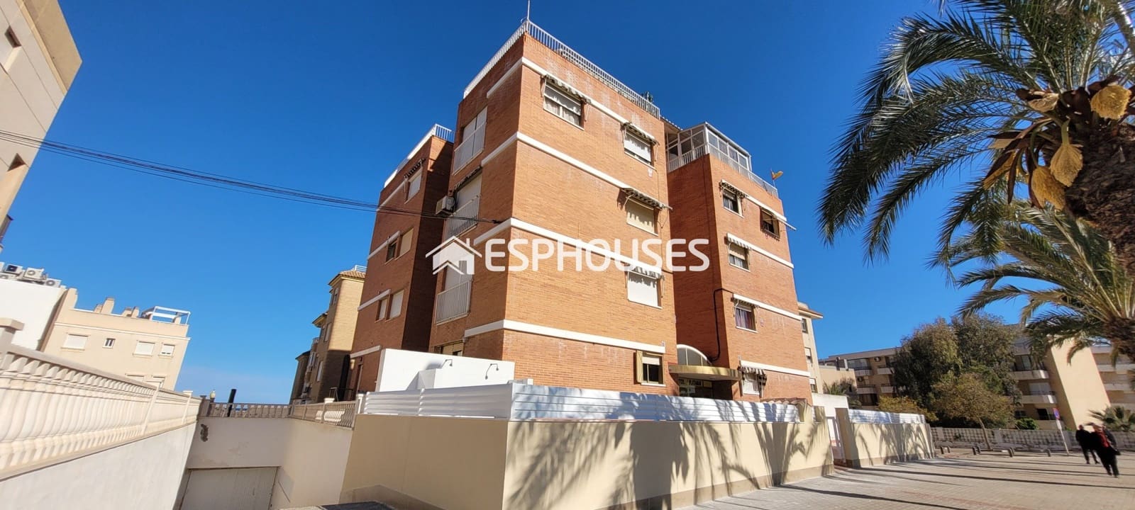 Apartment for sale in Guardamar Playa, Guardamar del Segura, Alicante