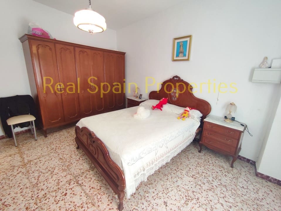 Townhouse for sale in Los Cerricos, Oria, Almería photo 4