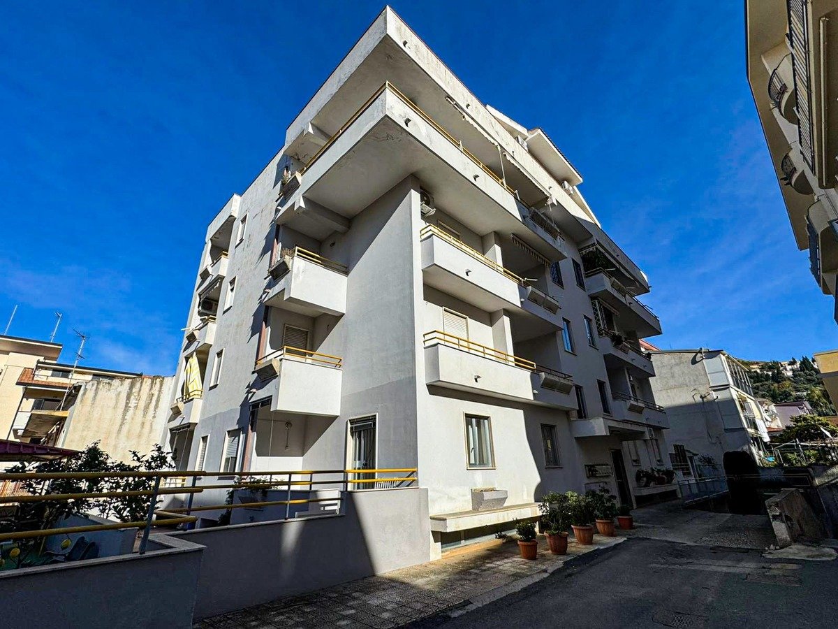 3 bedrooms apartment, 115 m² Amantea, Cosenza (province) photo 3