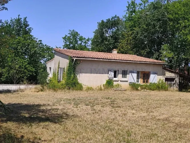 Property Including Two Houses and a Barn on Approximately 6 ha of Land. Elevated Location with a View. photo 5