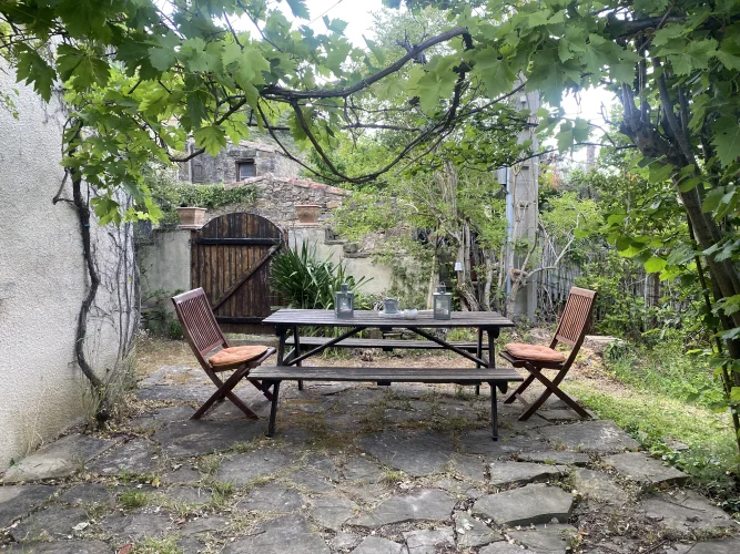 Detached Stone Village House with Swimming Pool, Secluded Gardens and Mountain Views - Near Lagrasse photo 3