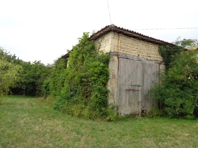 Character Two-Bedroom Cottage to Renovate with Large Barn photo 2