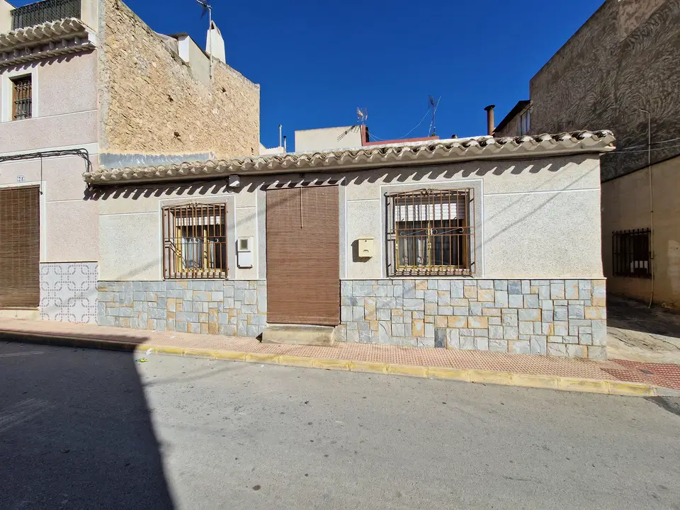 Country Fincas Pinoso S.L.