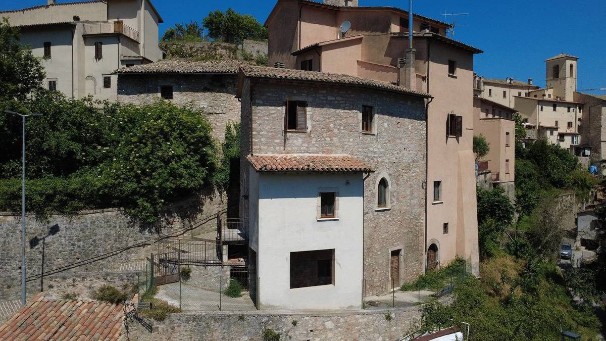 2 bedrooms semi-detached house, 90 m² Cerreto di Spoleto, Perugia (province) photo 2