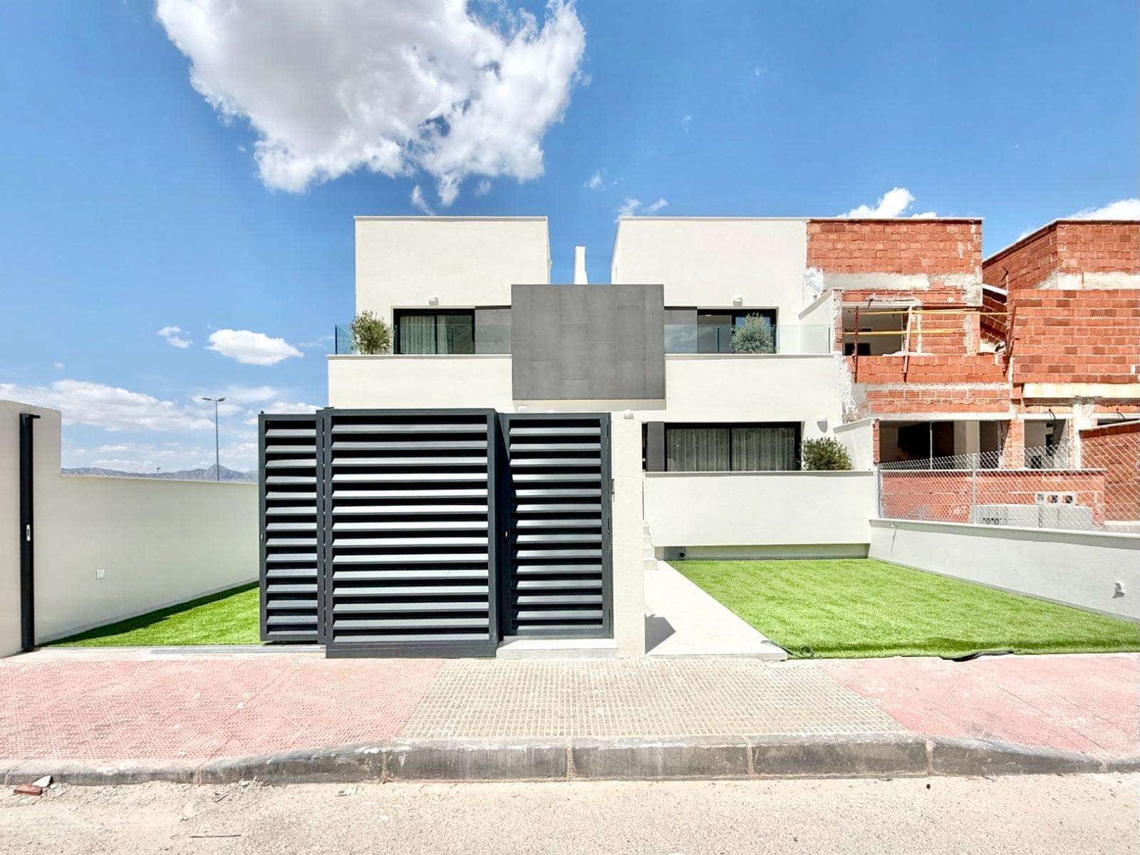Townhouse for sale in Cox, Alicante