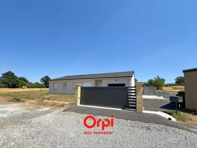 Recent House in Villebret photo 2