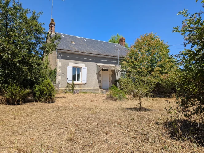 Charming 2-Bed Cottages Plus Outbuildings in the Heart of the Indre