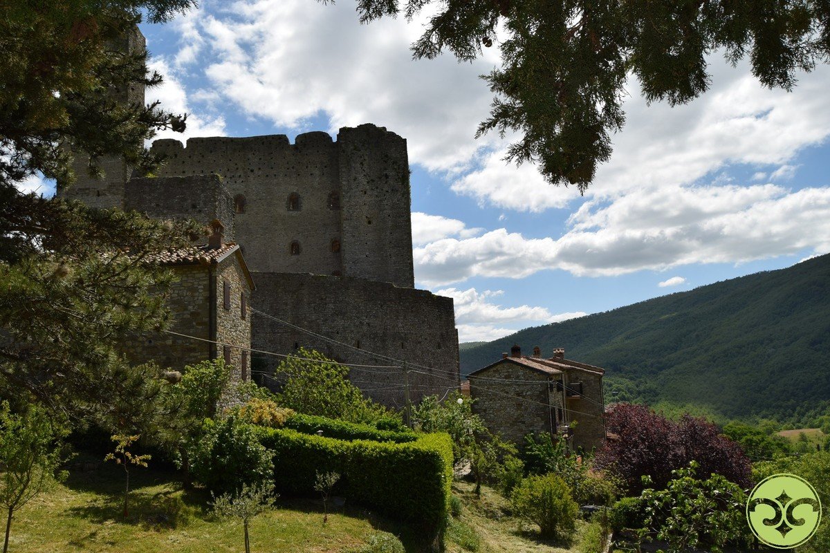 Property in Cortona photo 2