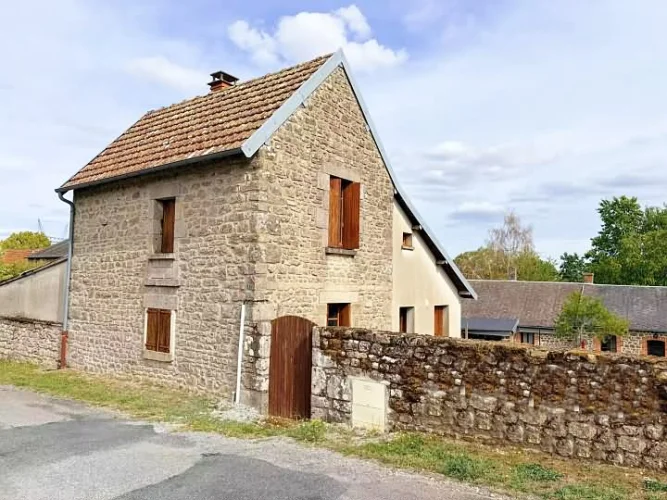 2 Bed Stone House for Sale Near Farges