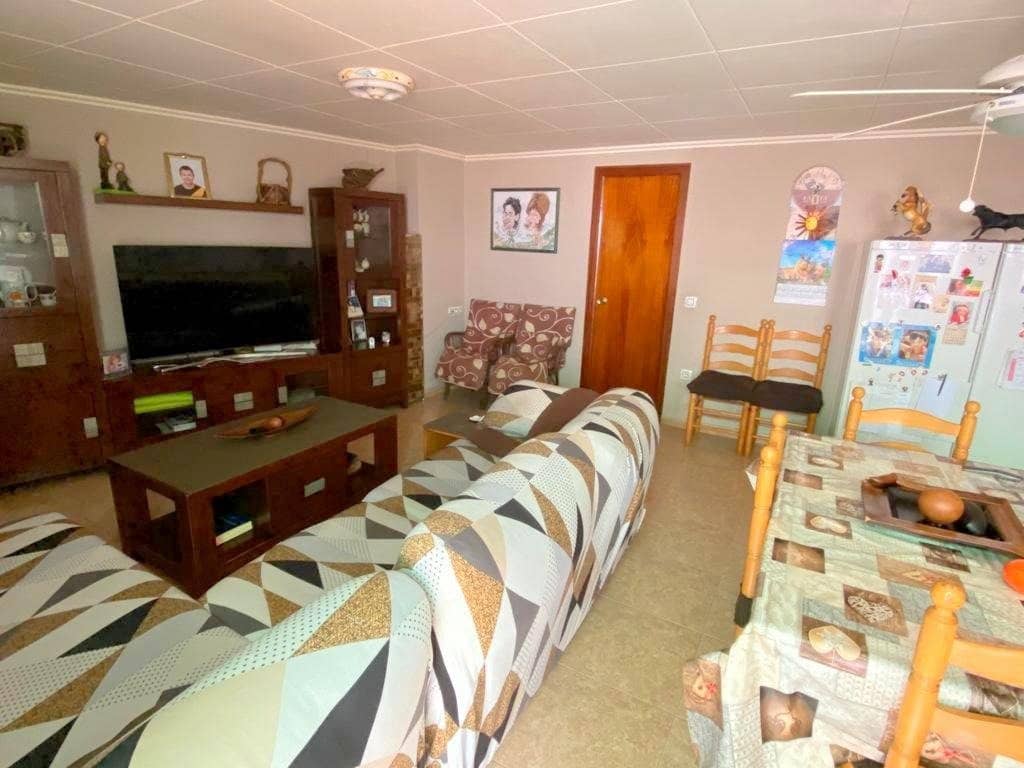 Flat for sale in Moixent, Valencia photo 3