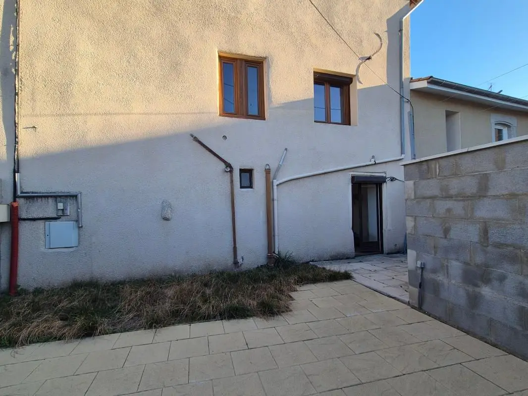 House for sale in Saint-Just-Saint-Rambert — 3 bedrooms, 111 m²