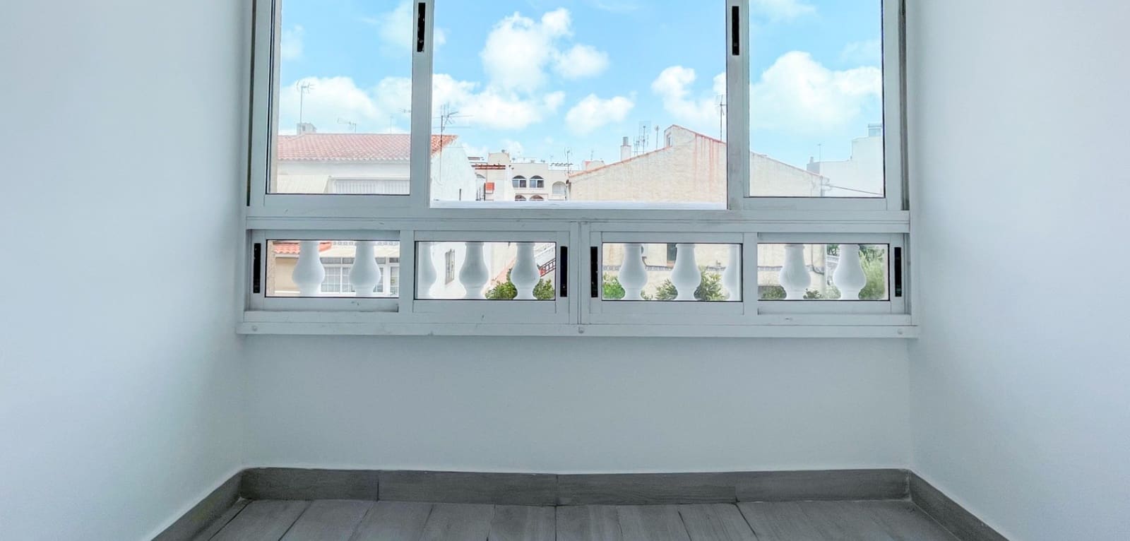 Apartment for sale in Avenida Habaneras - Curva de Palangre, Torrevieja, Alicante photo 5