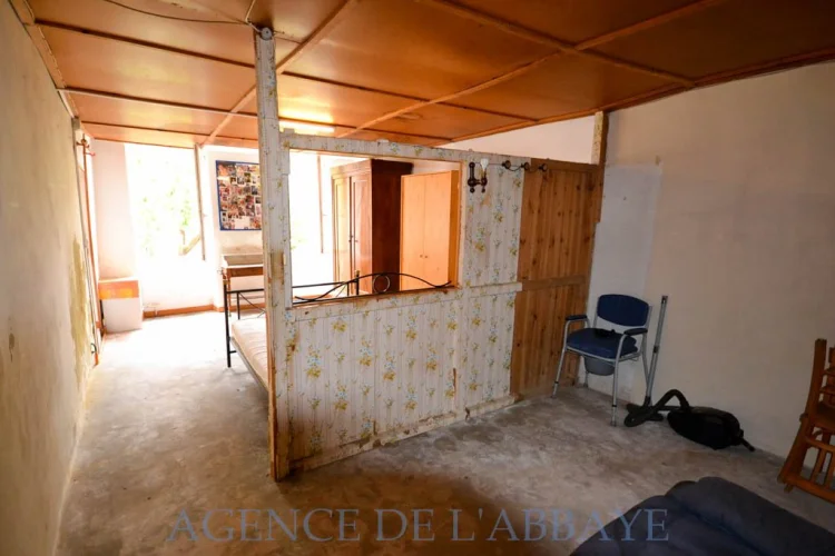 Vénérand, Charentaise House, 75 m², 2 Bedrooms, 916 m² Plot photo 5