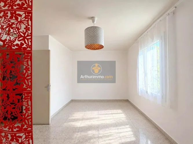 Bright 85 m² House with 3 Bedrooms in Apt photo 4