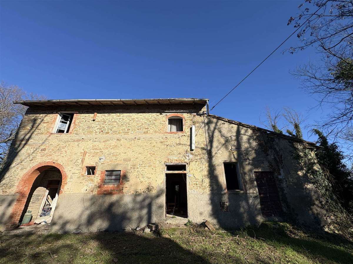 4 bedrooms farmhouse, 267 m² Vicchio, Florence (province) photo 2