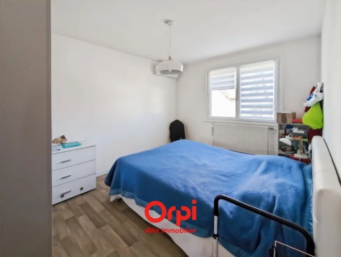 House for Sale photo 4
