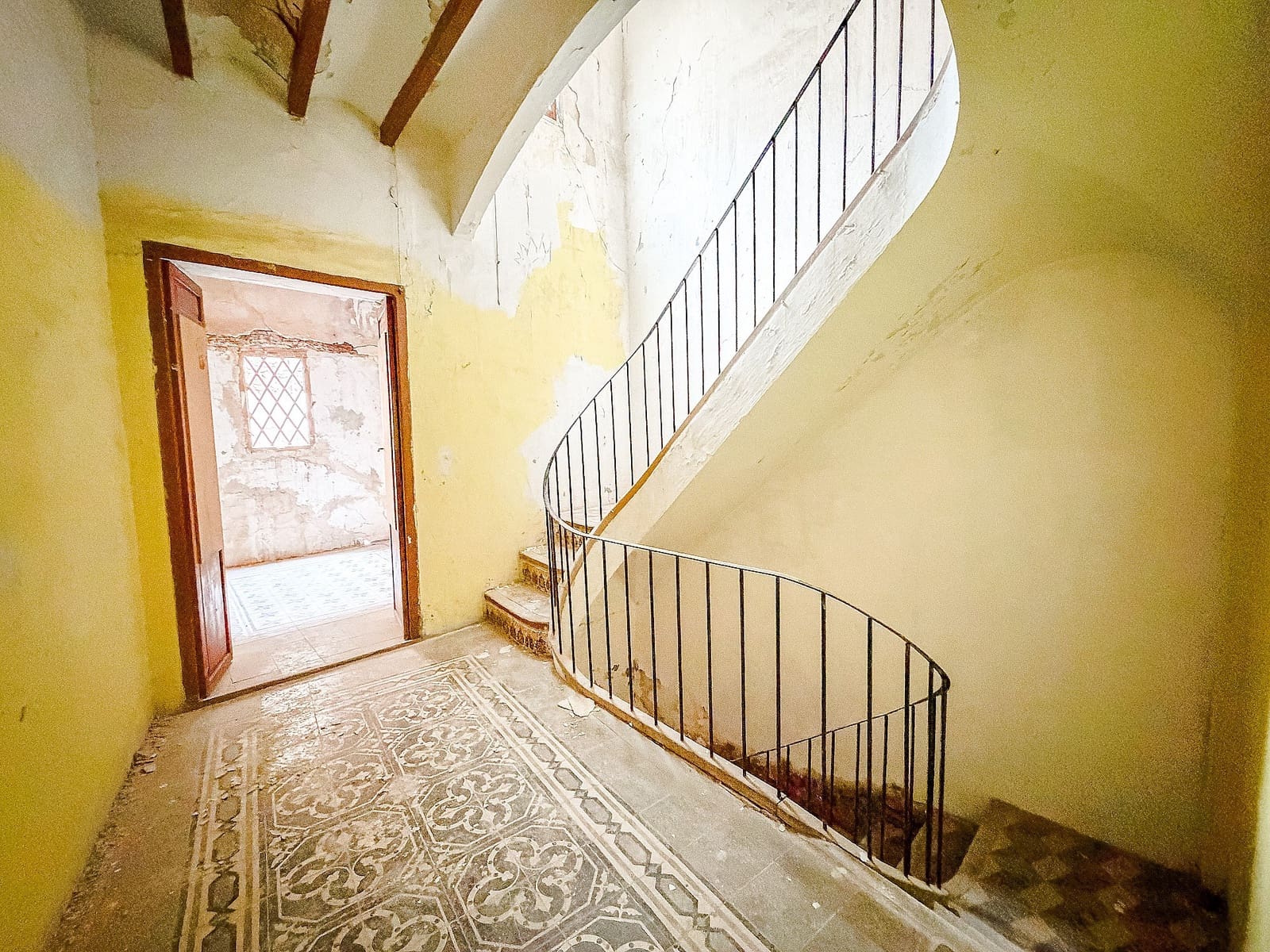 Townhouse for sale in Yecla, Murcia