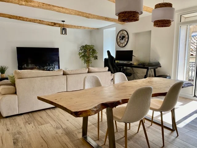 Character Stone Village House, Entirely Renovated, with 165 M2 of Living Space Offering 4 Bedrooms, a Sunny Terrace and … photo 4