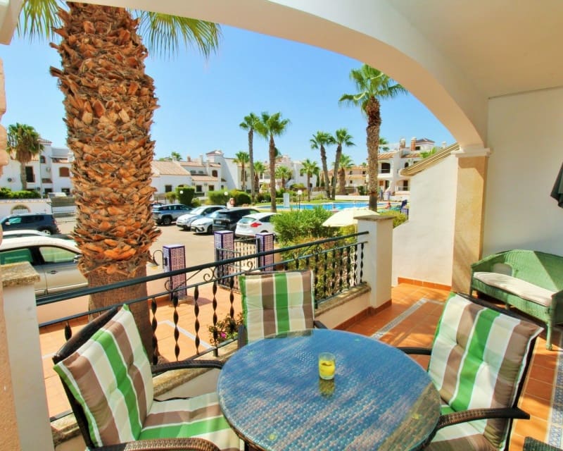 Apartment for sale in Villamartin, Orihuela, Alicante photo 3