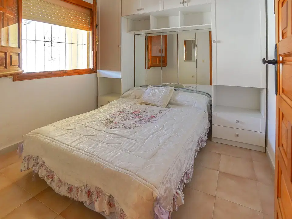 Terraced house in La Marina, Alicante province photo 4