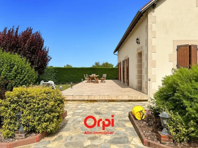 Country House with 2 Hectares, Outbuildings photo 3