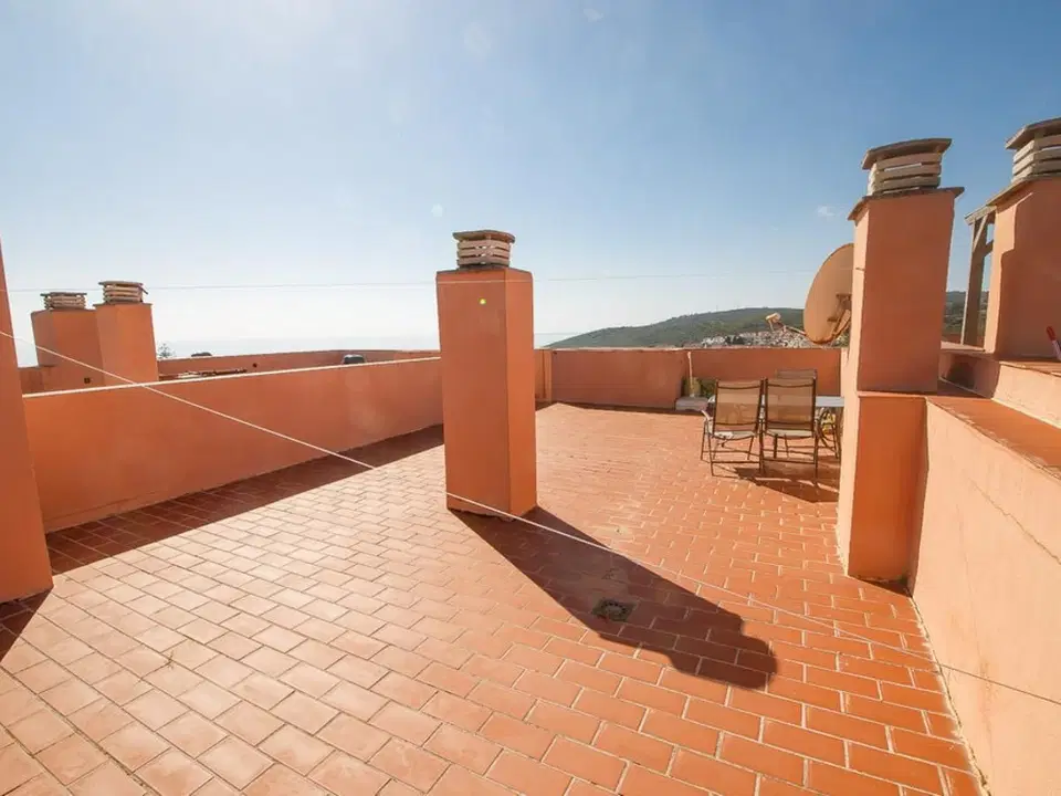 Penthouse in La Duquesa, Malaga photo 3