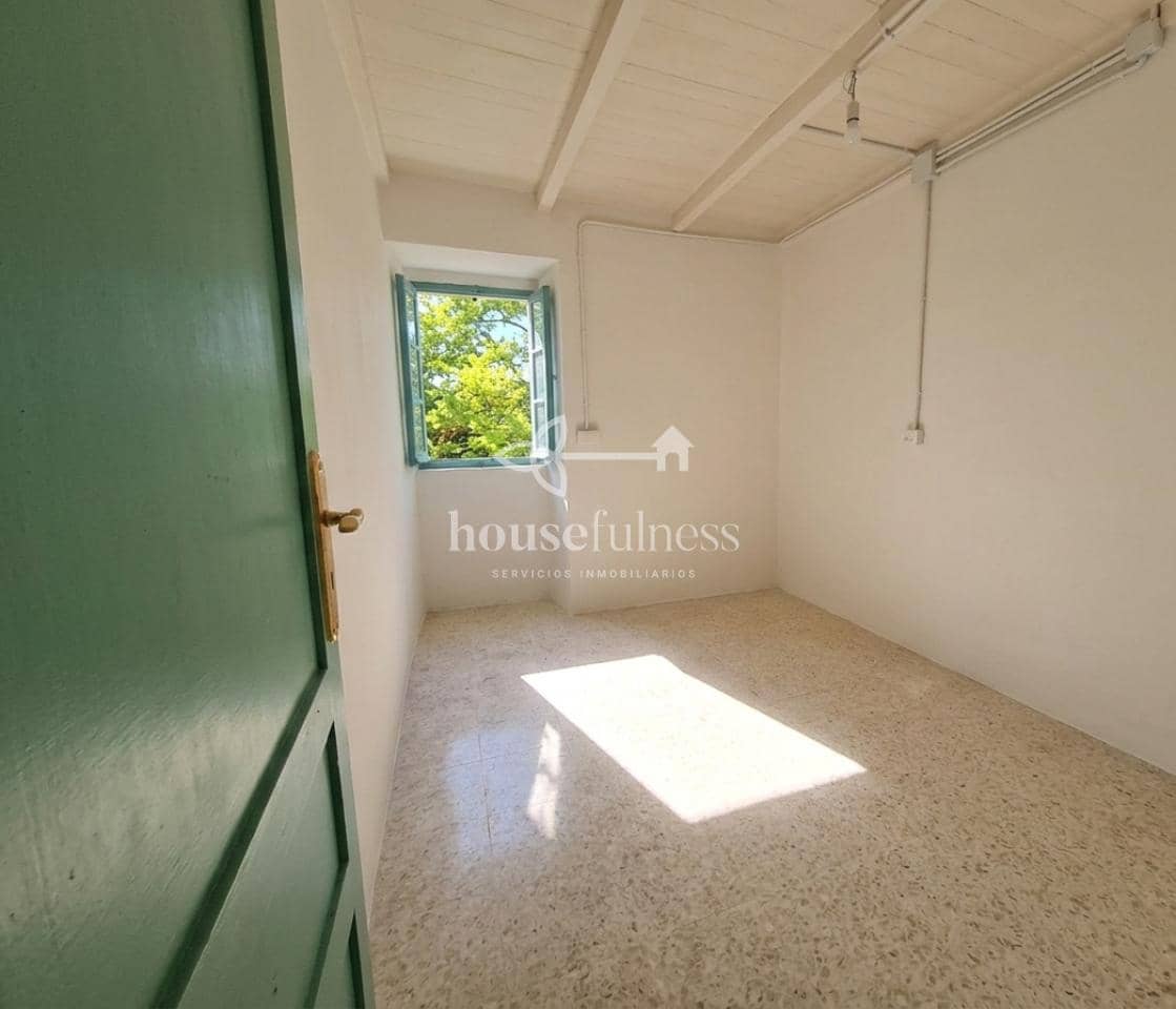 Townhouse for sale in Moeche, A Coruña photo 5