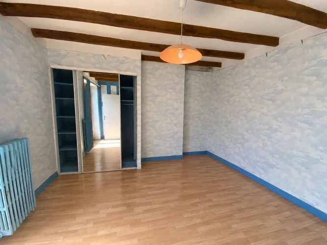 Gramat Sector – Charming Village House with 3 Bedrooms, Garden and Independent Land photo 4