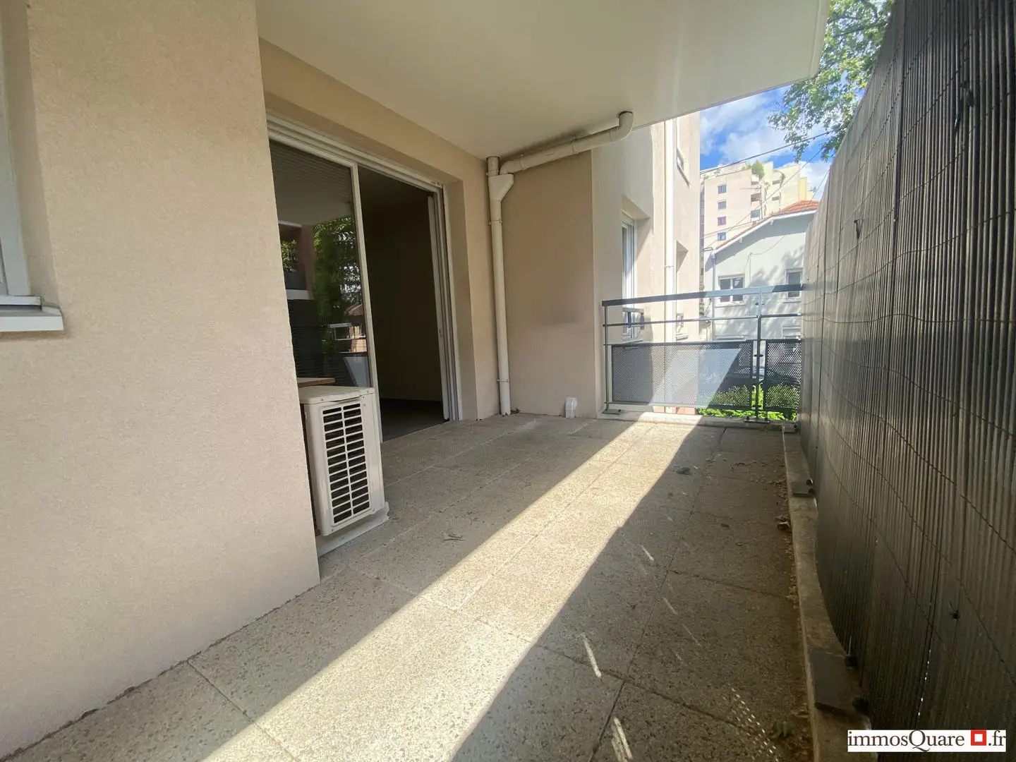 Apartment for sale in Venissieux — 2 bedrooms, 65 m² photo 5