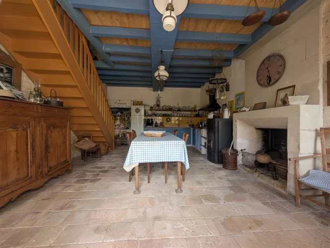 Stone Character House, Outbuildings and Enclosed Garden photo 5