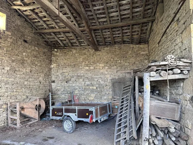 Stone Barn for Renovation photo 3