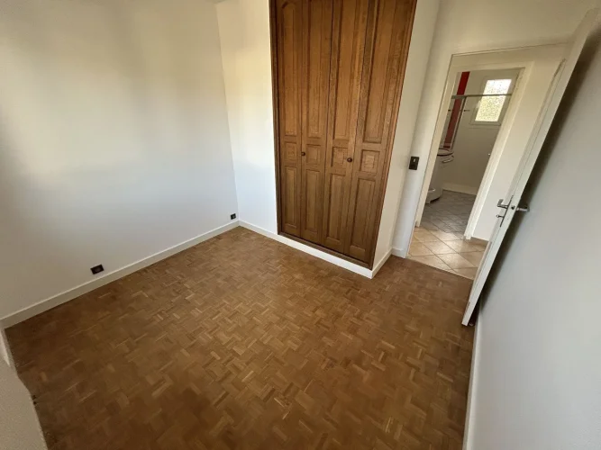 3 Bed House for Sale in Chenôve photo 2