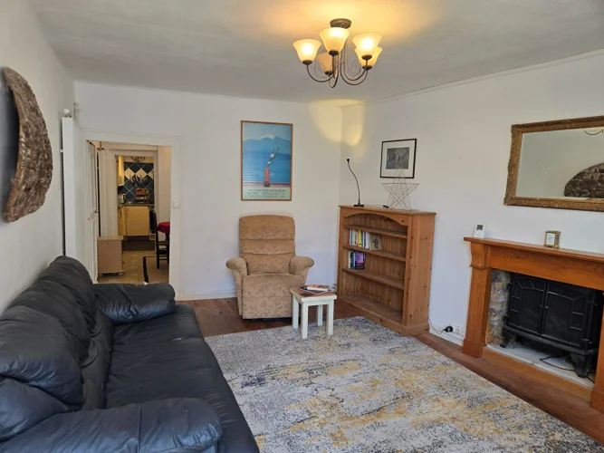 Haute Vienne: Charming Magnac Laval Town House with Garden and Summer House, all Within Easy Walking Distance of Ameniti… photo 2