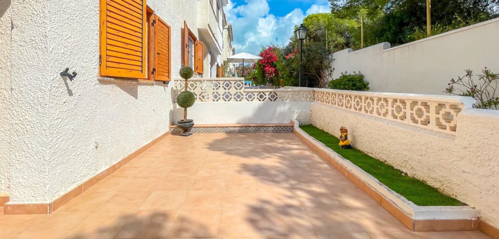 Townhouse for sale in Playa Flamenca, Orihuela, Alicante